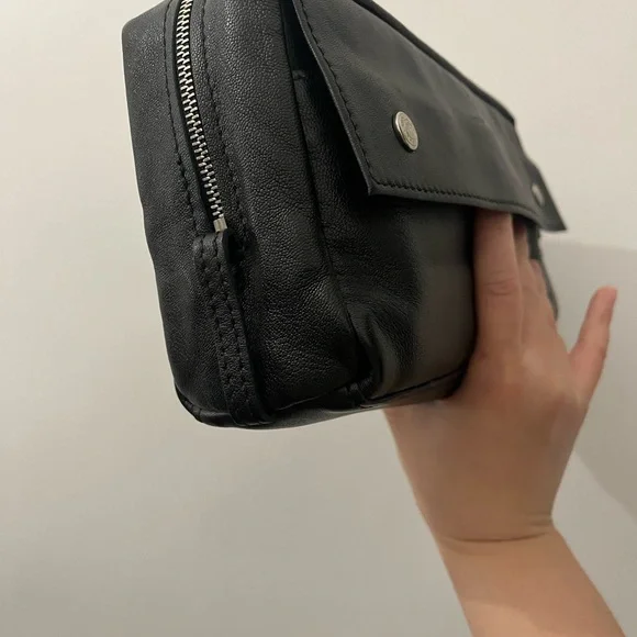 Longchamp Men’s Black Leather Pouch - Picture 7 of 11